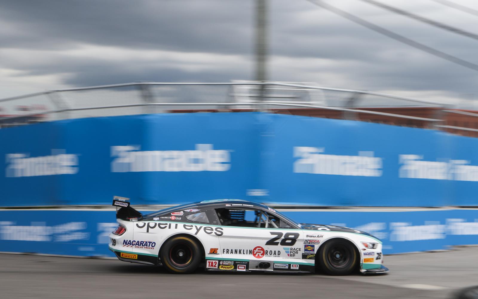 TeamSLR Trio Ready To Perform on Streets of Nashville